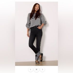 Black size 24 Evereve cuffed high rise straight